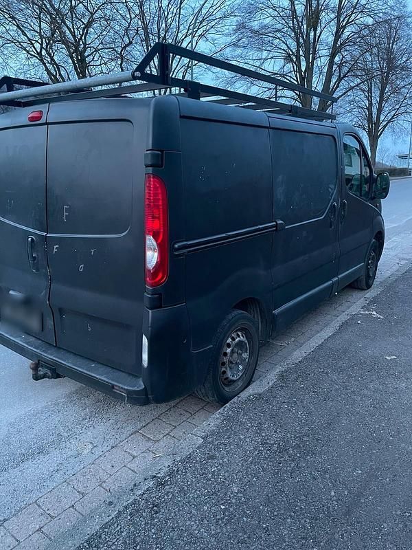Gebraucht Opel Vivaro 2010 Schwarz Van / Kleinbus