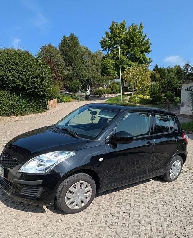 Gebraucht 2012 Suzuki Swift Club Kleinwagen | 5.500 € (Fairer Preis) - Bild 1/4
