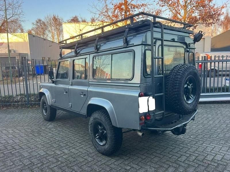 Gebraucht Land Rover Defender SE 122 PS (89 kW) 2012 Grau SUV
