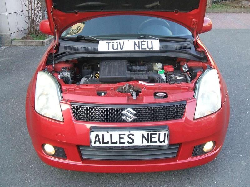 Gebraucht Suzuki Swift 92 PS (67 kW) 2008 Braun Kleinwagen