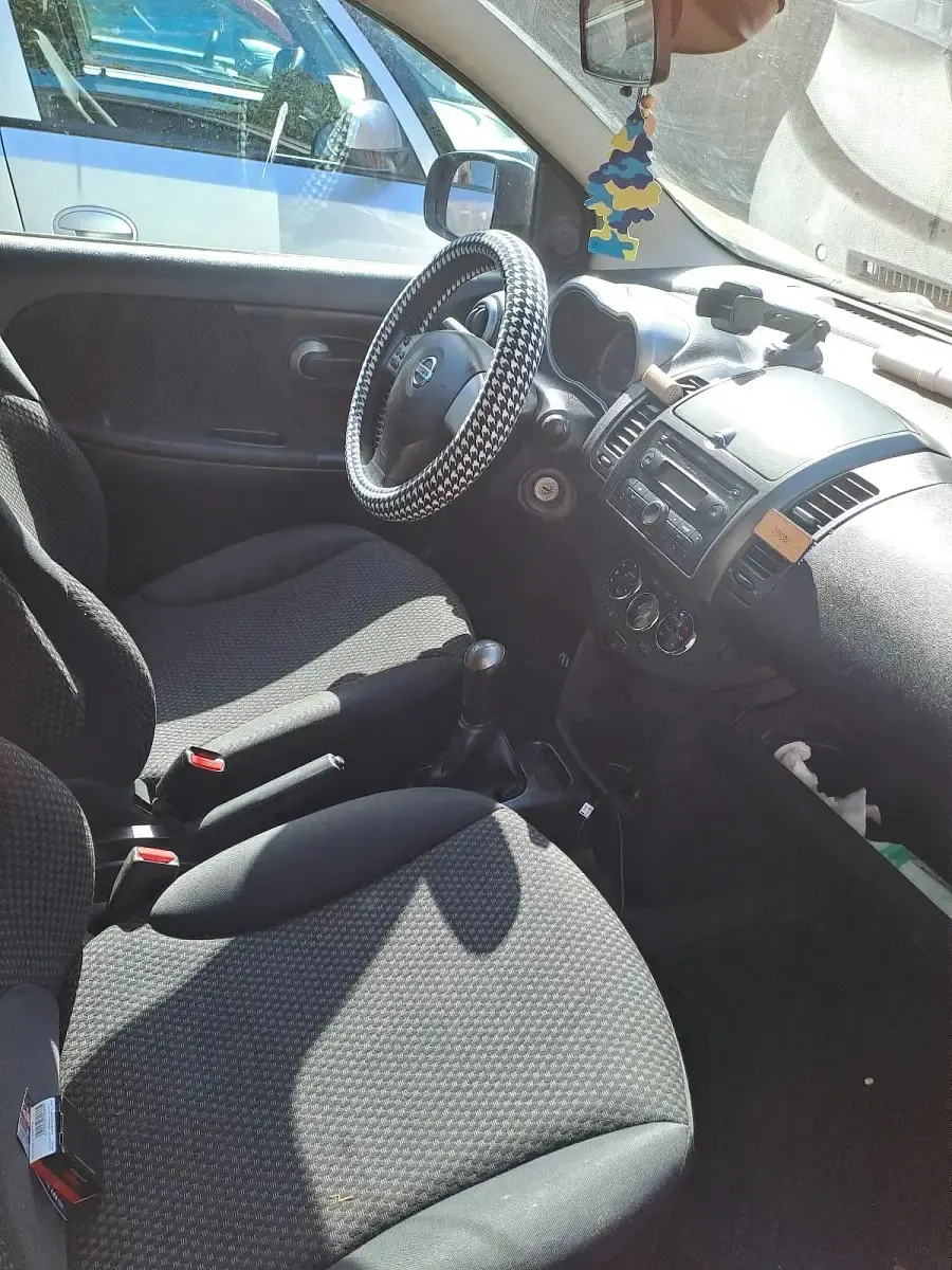 Gebraucht Nissan Note 86 PS (63 kW) 2006 Silber Kleinwagen