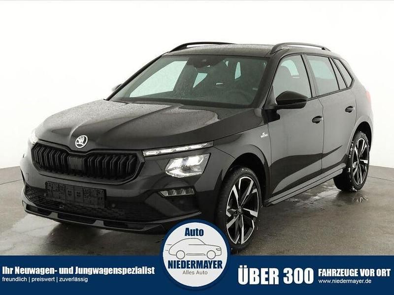 Neu Skoda Kamiq Selection 150 PS (110 kW) 2025 Race blau metallic SUV