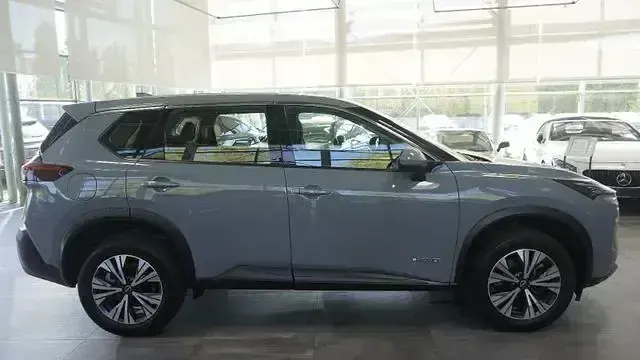 Gebraucht Nissan X-Trail 163 PS (119 kW) 2023 Grau SUV