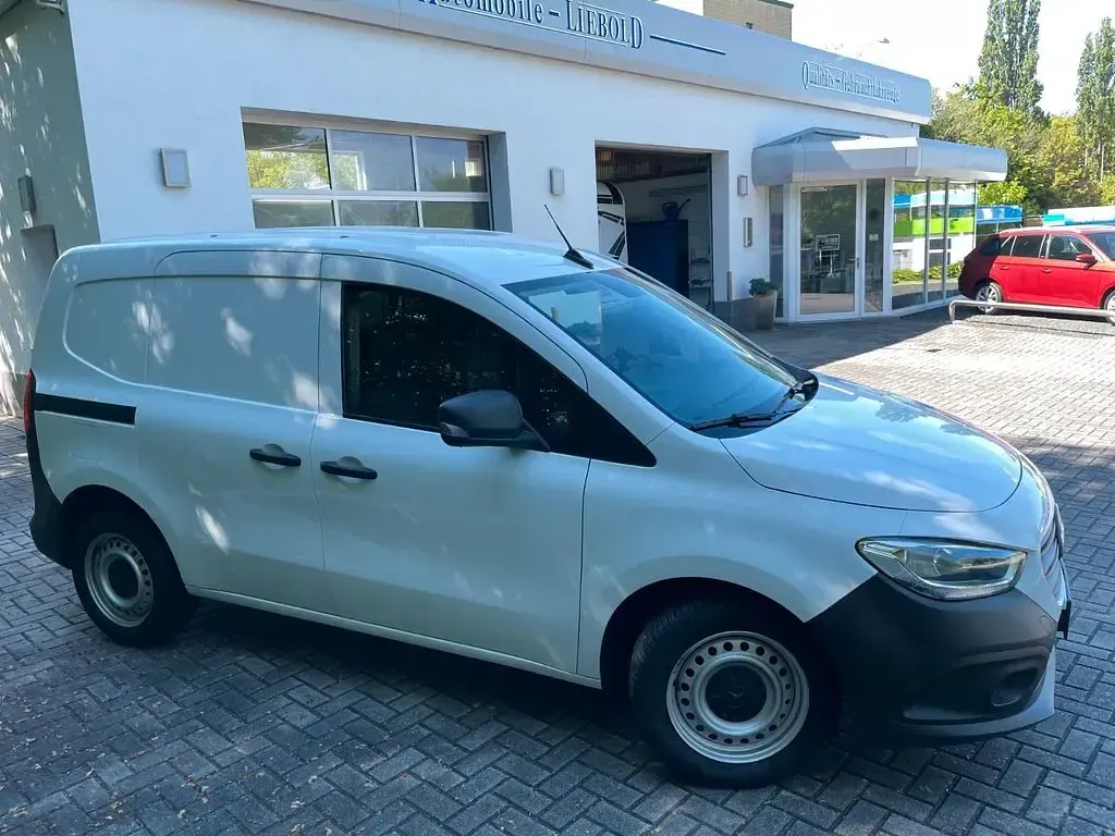 Gebraucht Mercedes Citan 110 102 PS (75 kW) 2022 Weiß Van / Kleinbus