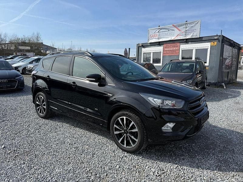 Gebraucht Ford Kuga ST-Line 179 PS (131 kW) 2017 Schwarz SUV