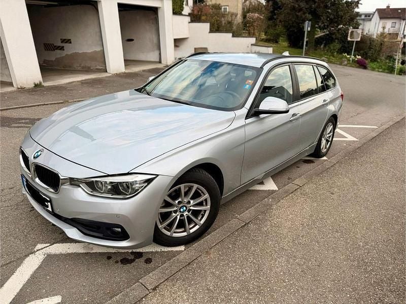 Gebraucht BMW 320 Advantage 163 PS (119 kW) 2016 Silber Kombi