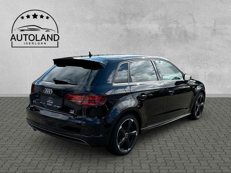 Gebraucht Audi A3 Attraction 110 PS (80 kW) 2015 Schwarz Limousine