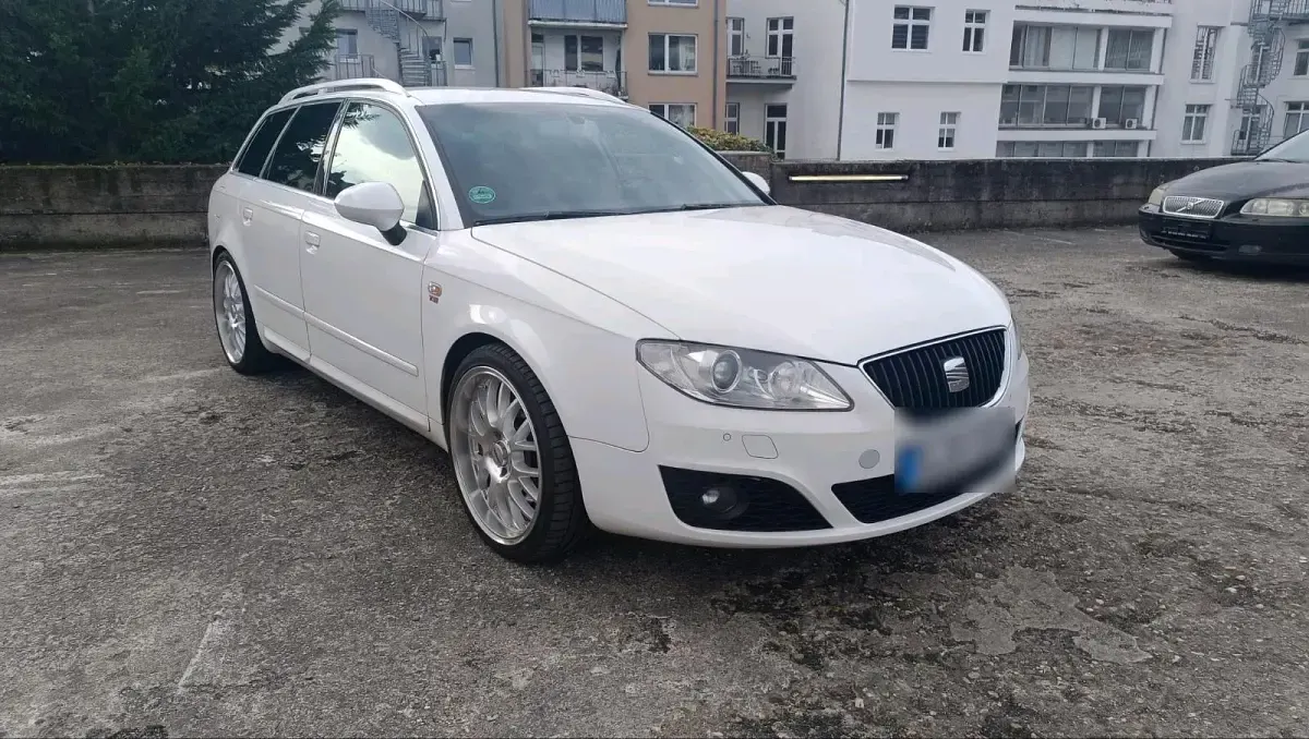 Gebraucht Seat Exeo 211 PS (155 kW) 2011 Weiß Kombi