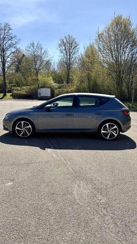 Gebraucht Seat Leon I-Tech 110 PS (80 kW) 2014 Grau Kleinwagen
