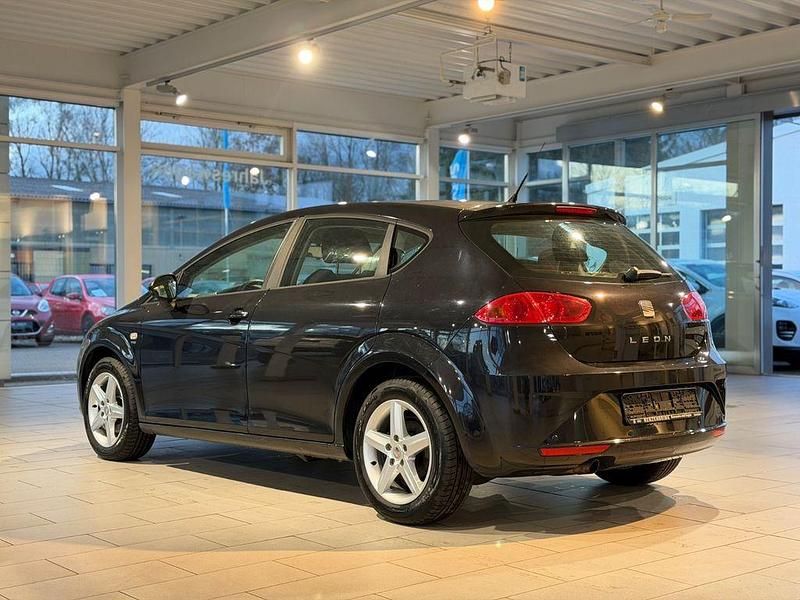 Gebraucht Seat Leon Ecomotive 105 PS (77 kW) 2011 Schwarz Kleinwagen