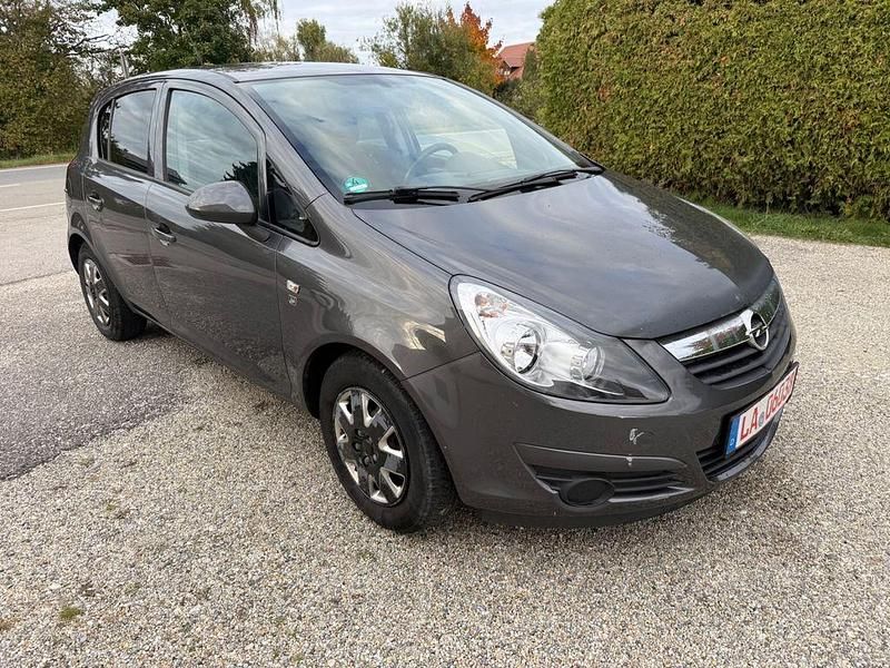 Gebraucht Opel Corsa Edition 69 PS (50 kW) 2010 Grau Kleinwagen