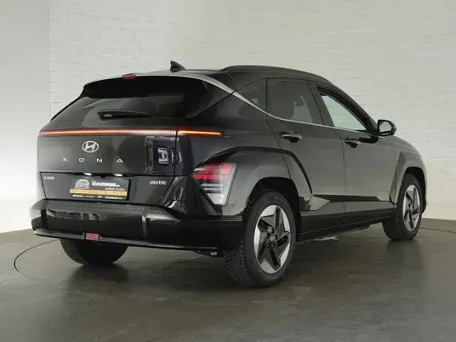 Gebraucht Hyundai Kona Trend 160 kW (218 PS) 2025 Abyss black SUV