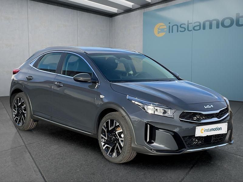 Neu Kia XCeed Vision 150 PS (110 kW) 2025 Grau SUV