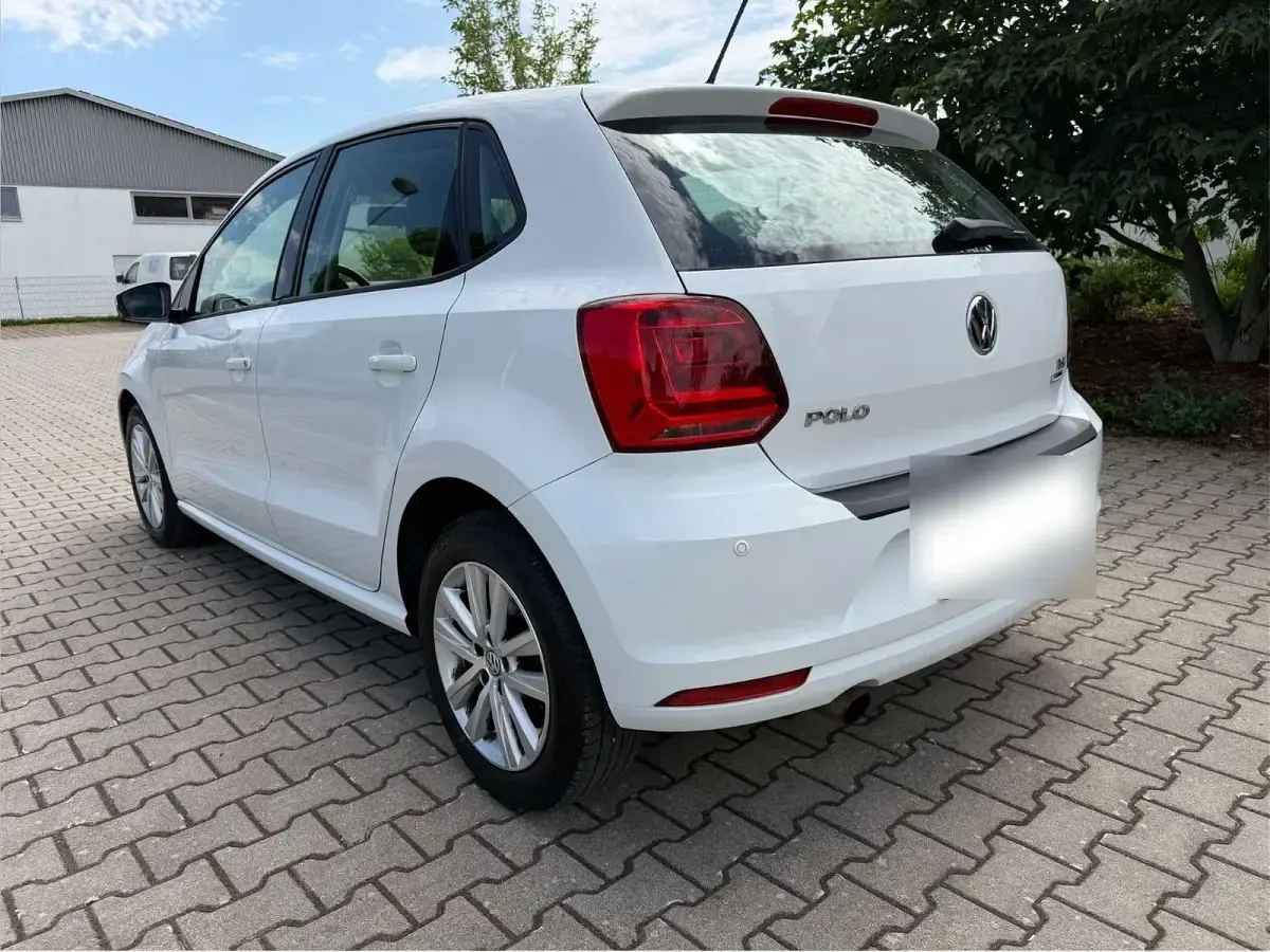 Gebraucht VW Polo Comfortline 90 PS (66 kW) 2017 Weiß Kleinwagen