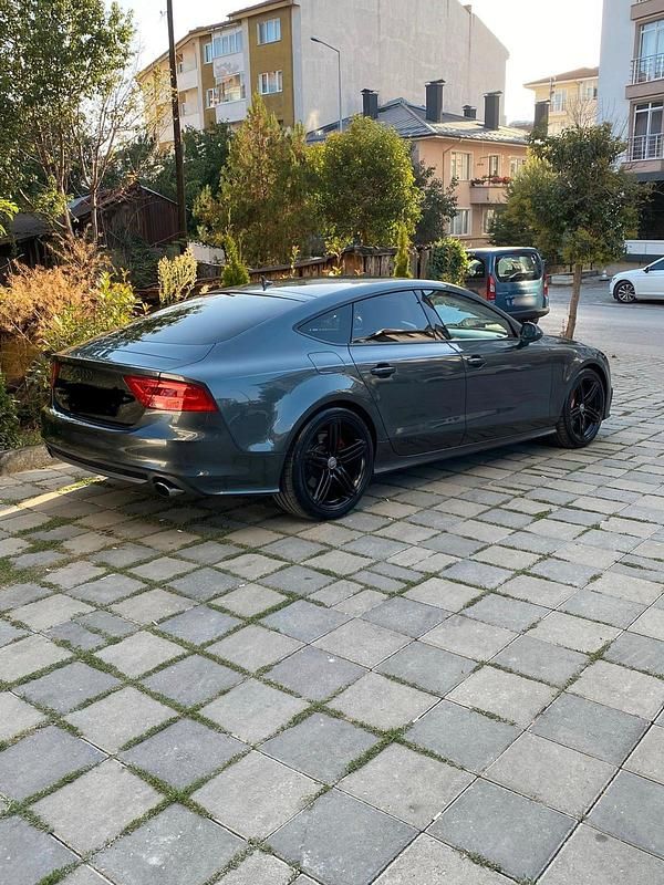 Gebraucht Audi A7 S-Line 313 PS (230 kW) 2013 Grau Kleinwagen