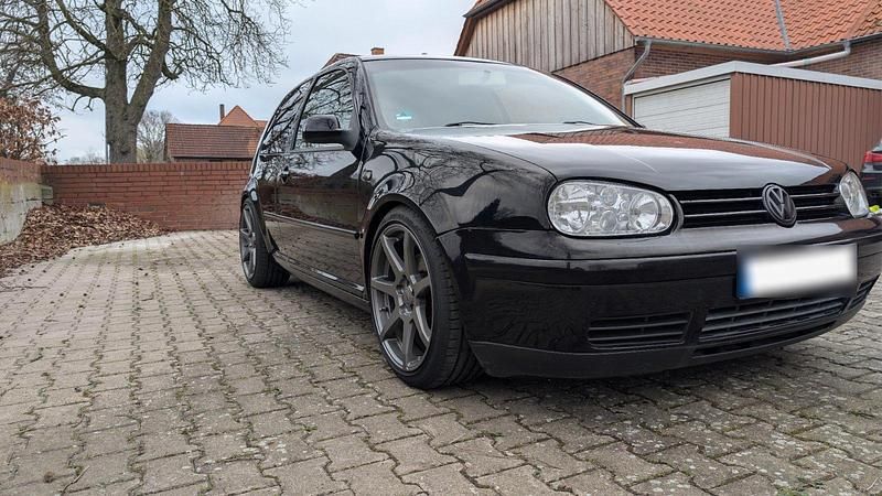 Gebraucht VW Golf 150 PS (110 kW) 1999 Schwarz Coupé