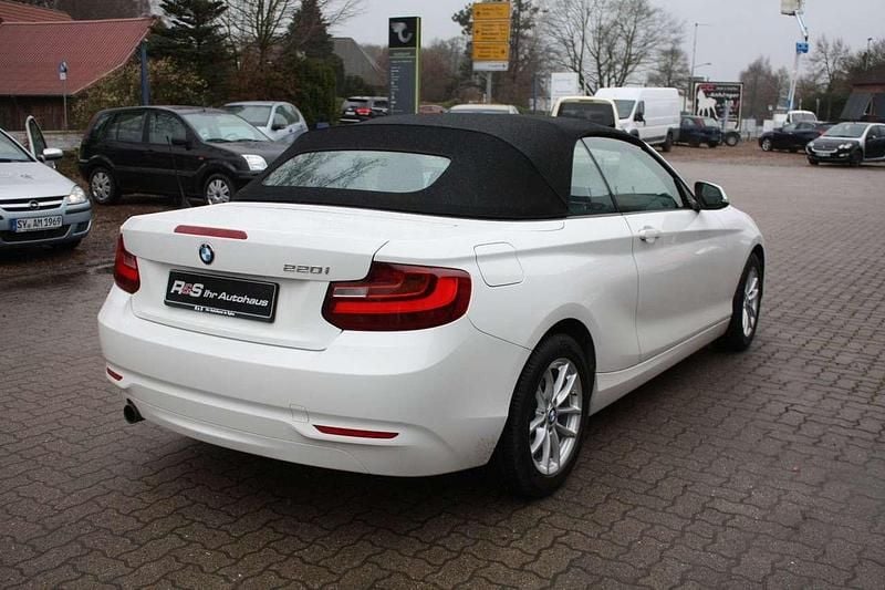 Gebraucht BMW 220 184 PS (135 kW) 2015 Alpinweiss iii Cabrio