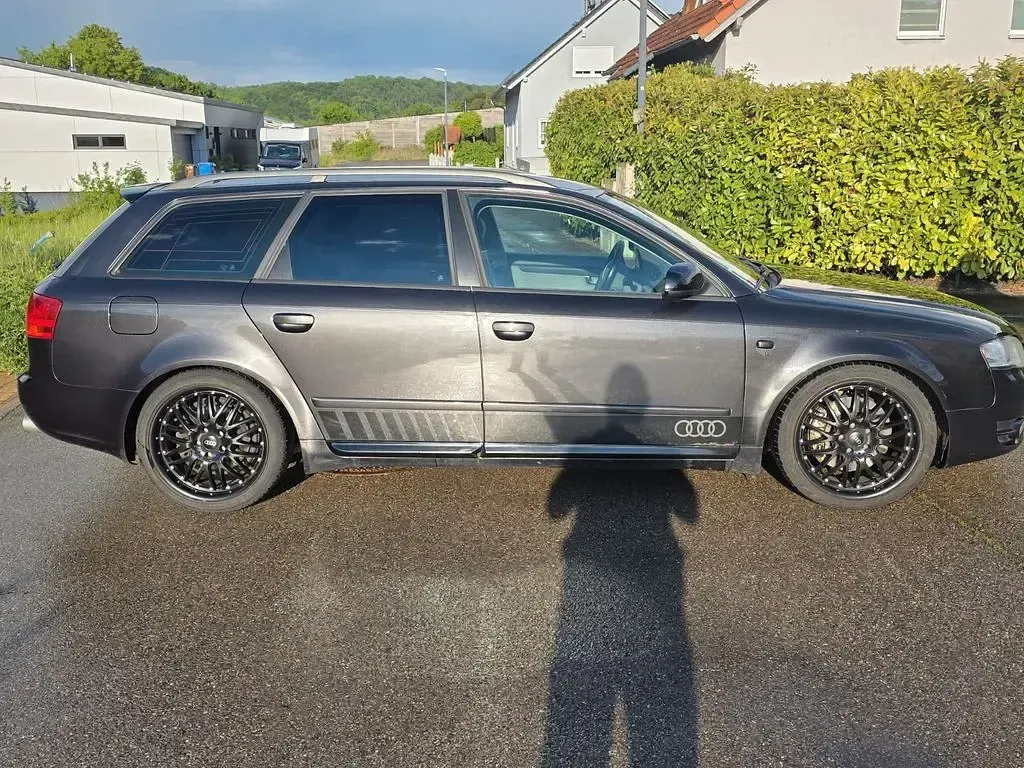 Używany Audi A4 Performance 180 KM (132 kW) 2006 Czarny Kombi