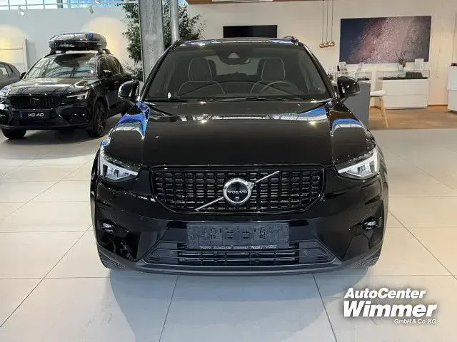 Gebraucht Volvo XC40 Plus 179 PS (131 kW) 2022 Schwarz SUV