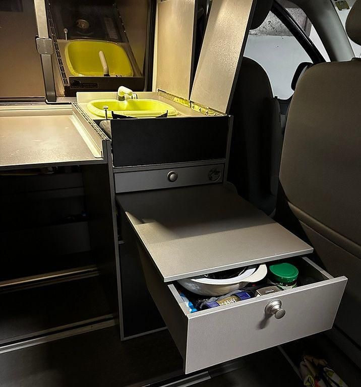 Gebraucht VW California Beach 140 PS (102 kW) 2012 Schwarz Van