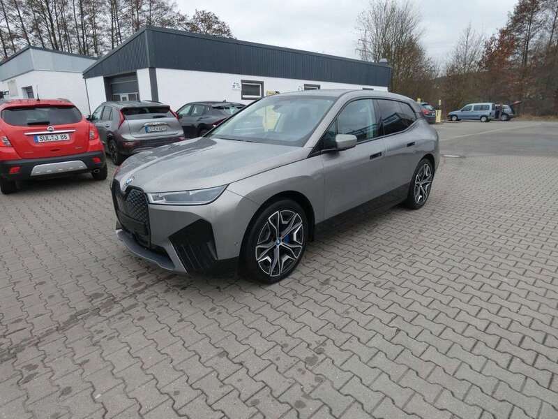 Gebraucht 2022 BMW iX El 326 PS (56.990 €) | 92237 Sulzbach - Rosenberg ...