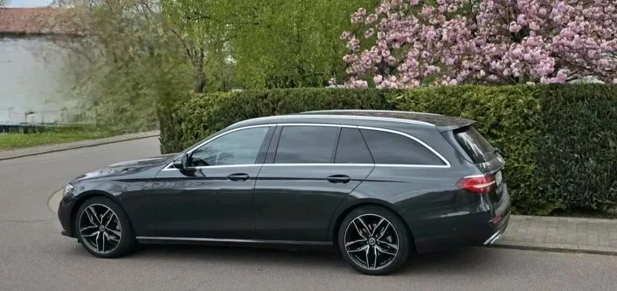 Gebraucht Mercedes E200 160 PS (117 kW) 2020 Kombi
