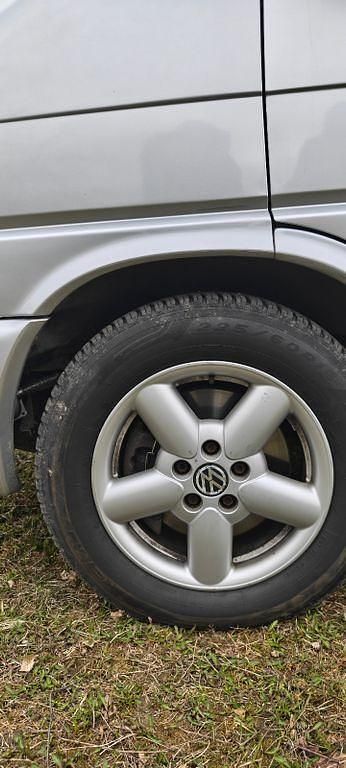 Second-hand VW T4 151 CP (111 kW) 2001 Argintiu Van