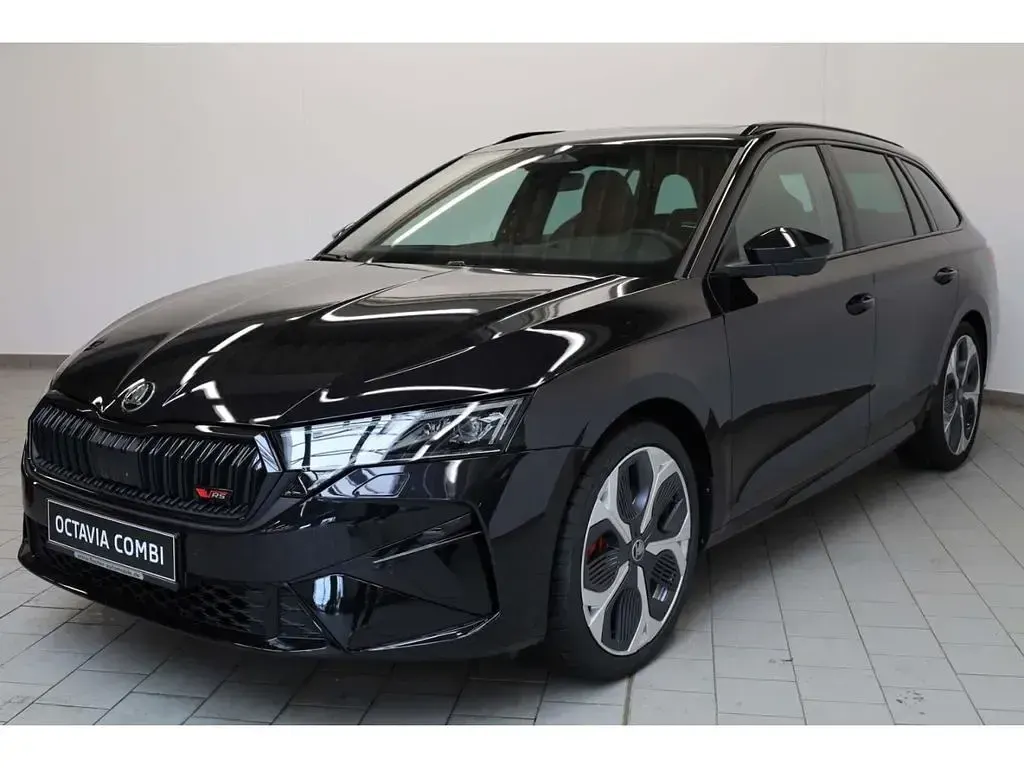 Neu Skoda Octavia RS 265 PS (194 kW) 2025 Schwarz Kombi