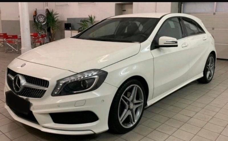 Gebraucht Mercedes A180 Sport 122 PS (89 kW) 2014 Weiß Limousine