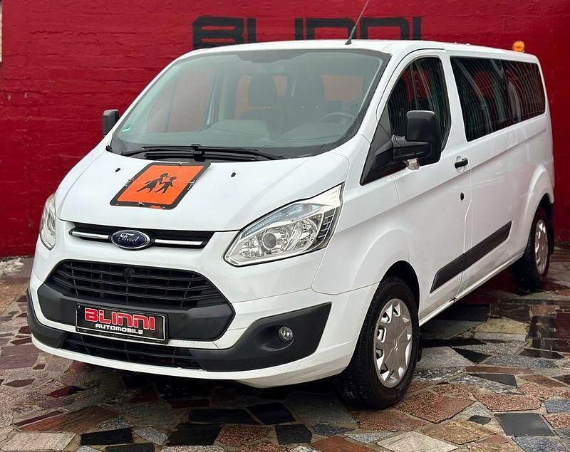 Gebraucht Ford Transit 155 PS (114 kW) 2015 Weiß Kombi