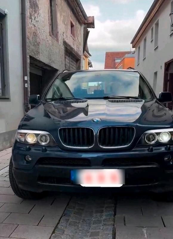 Blau Gebraucht 2004 BMW X5 SUV | 8.299 € (Fairer Preis) - Bild 1/4