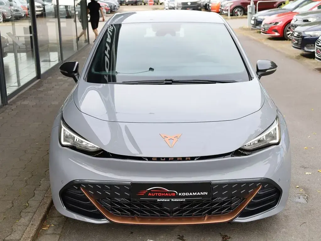Gebraucht Cupra Born 150 kW (204 PS) 2023 Vaporgrau Kleinwagen