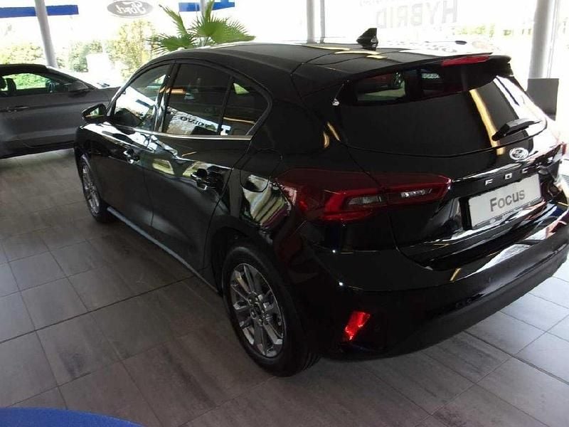 Używany Ford Focus Titanium 125 KM (91 kW) 2024 Czarny Sedan/Limuzyna