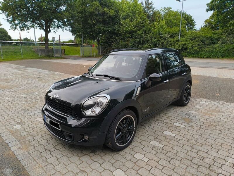 Schwarz Gebraucht 2011 Mini Cooper S Countryman SUV | 9.500 € (Guter Preis) - Bild 1/4