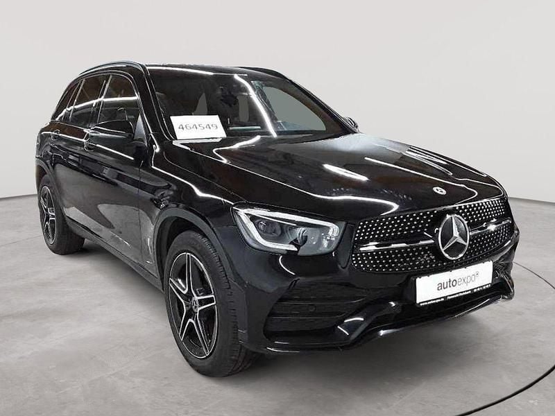 Schwarz Gebraucht 2021 Mercedes GLC200 AMG line SUV | 30.990 € (Guter Preis) - Bild 1/4
