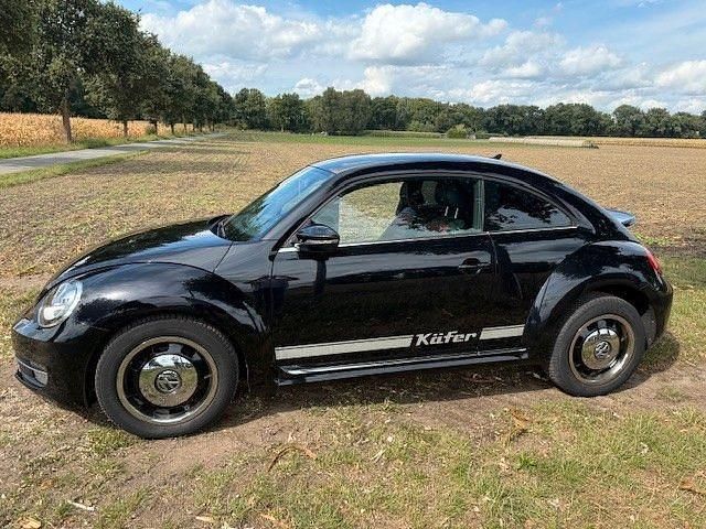 Schwarz Gebraucht 2012 VW Beetle Design Limousine | 8.500 € (Guter Preis) - Bild 1/4