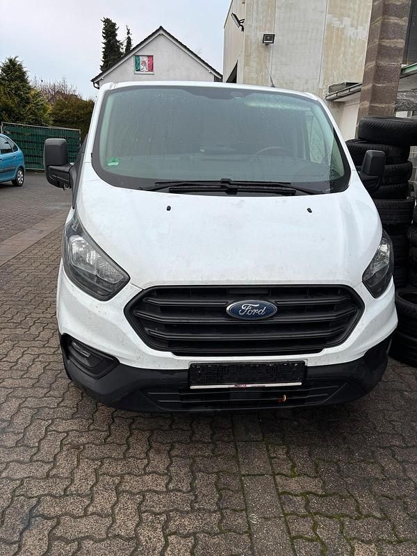 Gebraucht Ford Transit Custom 110 PS (80 kW) 2019 Weiß Van / Kleinbus