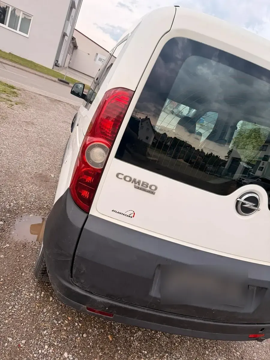 Gebraucht Opel Combo 100 PS (73 kW) 2014 Weiß Van / Kleinbus