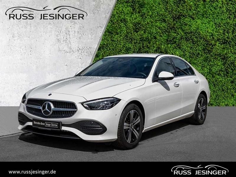 Polar white Gebraucht 2024 Mercedes C220 Avantgarde Limousine | 38.980 € (Guter Preis) - Bild 1/3