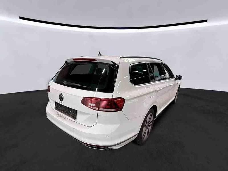 Gebraucht VW Passat GTE 218 PS (160 kW) 2021 Weiß Kombi