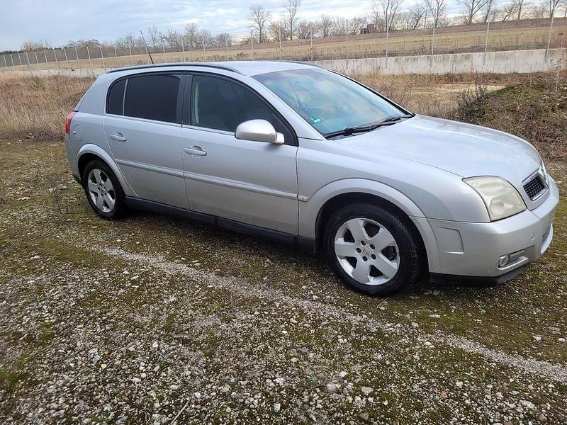 Gebraucht Opel Signum 155 PS (114 kW) 2003 Silber Kleinwagen