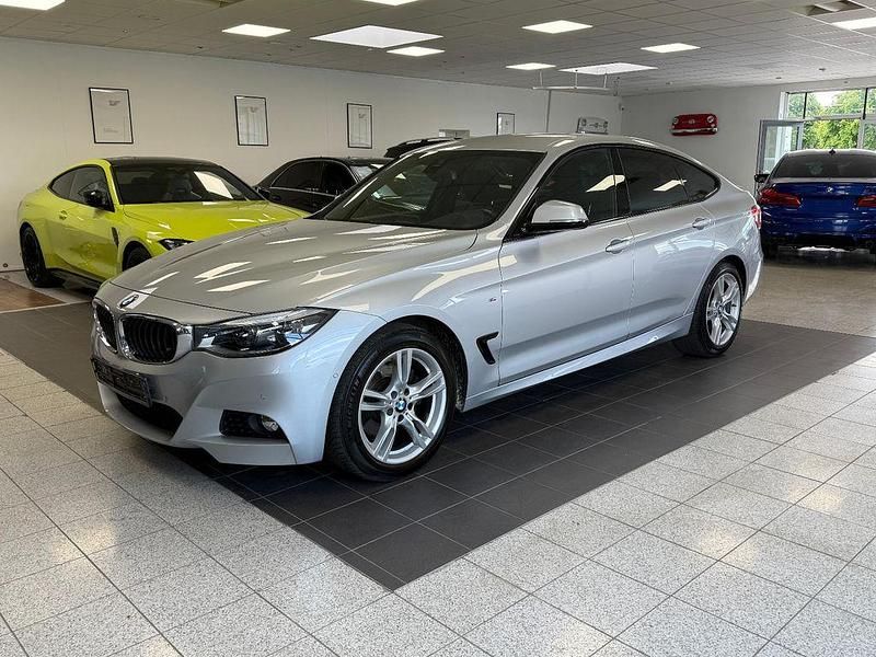 Silber Gebraucht 2017 BMW 330 Gran Turismo M Sport Limousine | 22.999 € (Fairer Preis) - Bild 1/4