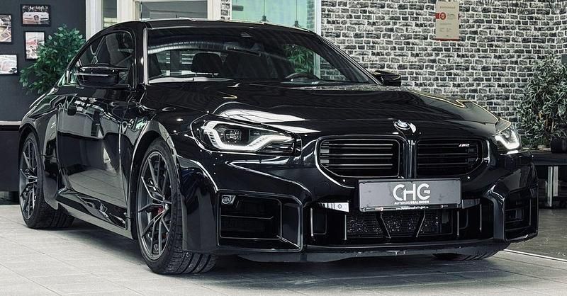 Schwarz Gebraucht 2023 BMW M2 Performance | 68.990 € (Superpreis) - Bild 1/4