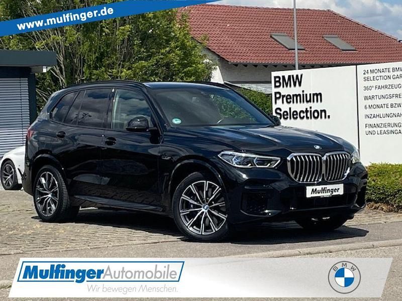 Black sapphire (metallic) Gebraucht 2022 BMW X5 M M Sport SUV | 62.900 € (Fairer Preis) - Bild 1/4