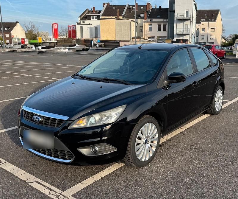 Second-hand Ford Focus 145 CP (106 kW) 2008 Negru Hatchback