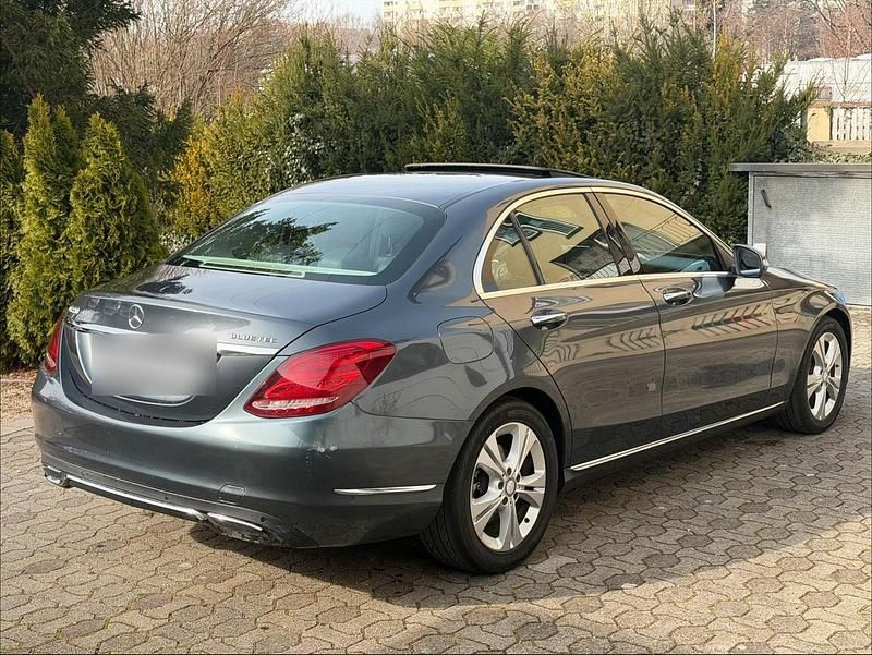 Gebraucht Mercedes C220 170 PS (125 kW) 2014 Grau Limousine