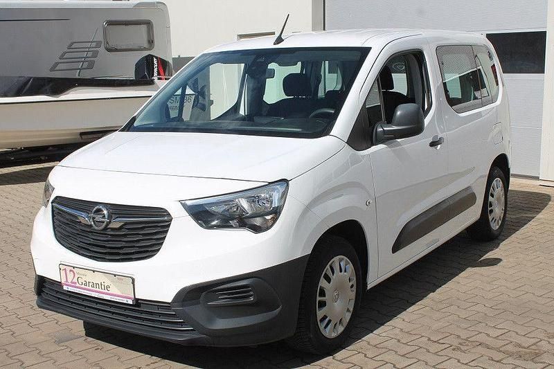 Gebraucht Opel Combo S 110 PS (80 kW) 2019 Weiß Van / Kleinbus