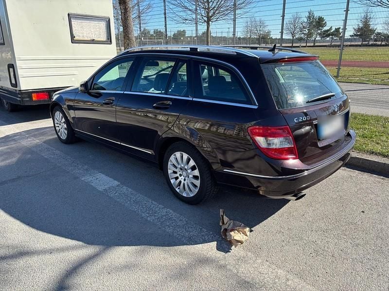 Gebraucht Mercedes C200 184 PS (135 kW) 2011 Braun Kombi