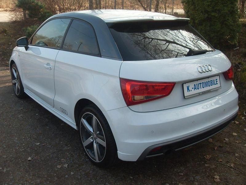 Gebraucht Audi A1 Attraction 86 PS (63 kW) 2015 Weiß Kleinwagen
