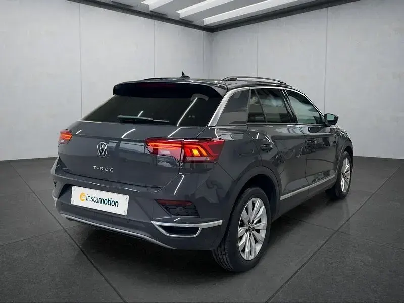 Używany VW T-Roc 150 KM (110 kW) 2021 Szary SUV